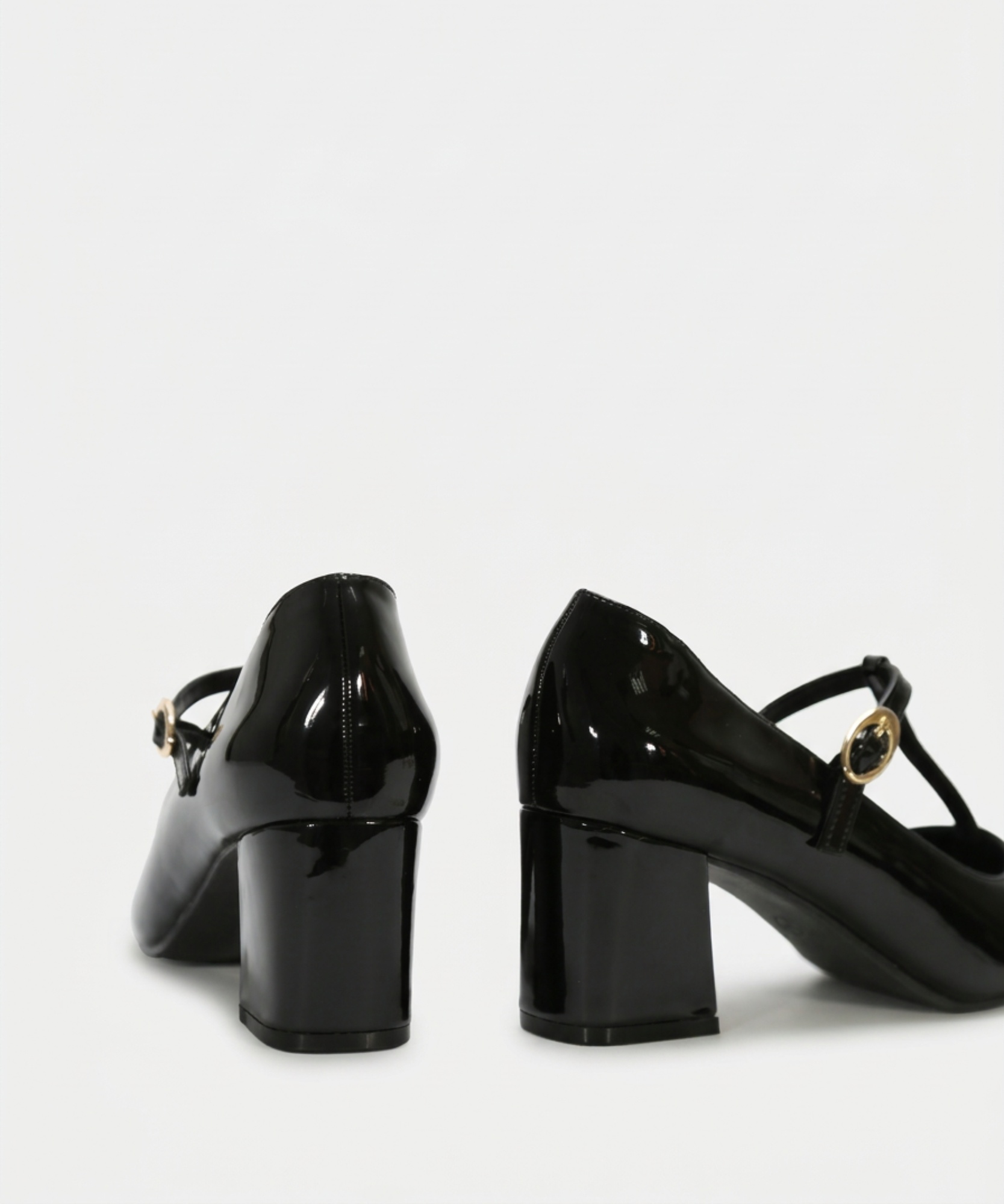 Merceditas tira en T image number null